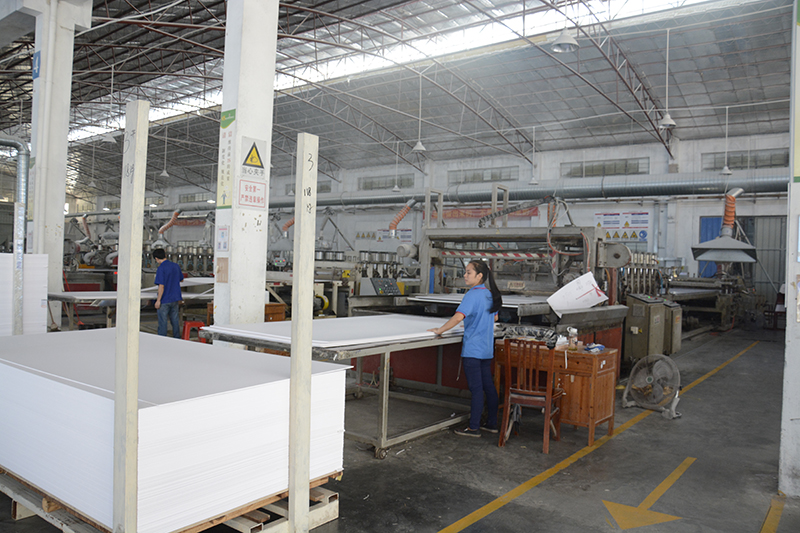 pvc木塑共挤板pvc木塑纳米微晶装饰板