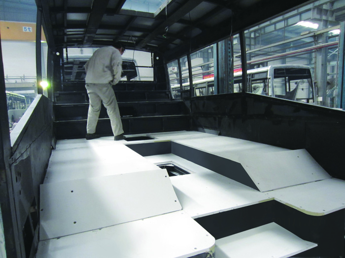 18MM高密度PVC板用于客车地板应用